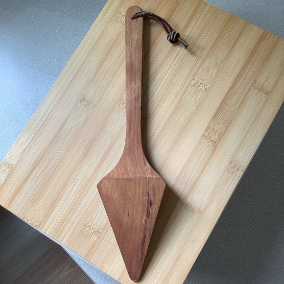 🆕Handcrafted Handmade Wood Pie Server - Picture 5 of 6